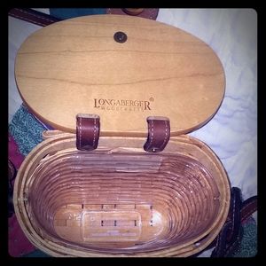 Longaberger Crossbody bag 8x7 and oblong wide widt
